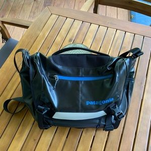 PATAGONIA Black Hole Messenger / Laptop bag - 12x15